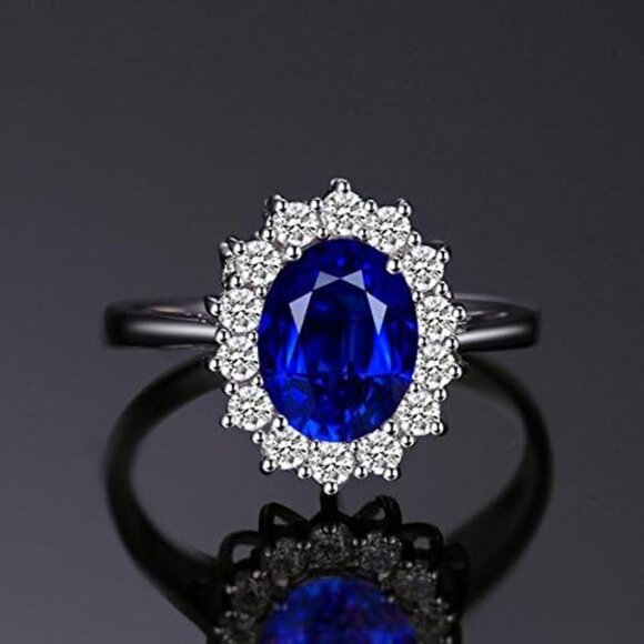 Enchanting Royal 3.2Ct Synthetic Blue Sapphire 925 Sterling Silver Ring. Size 7 - Picture 1 of 7
